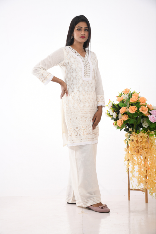 Elegant mirror and white threadwork detailing Kurta Set