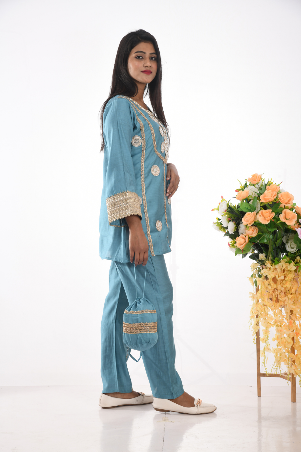 Turquoise blue embroidered tradition outfit