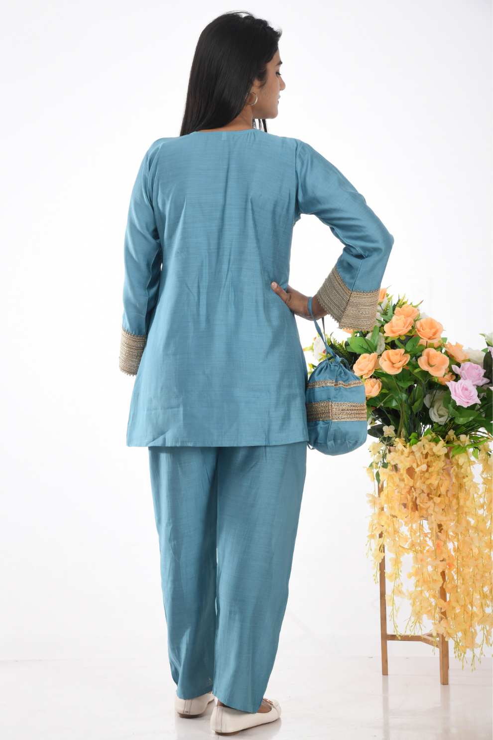 Turquoise blue embroidered tradition outfit